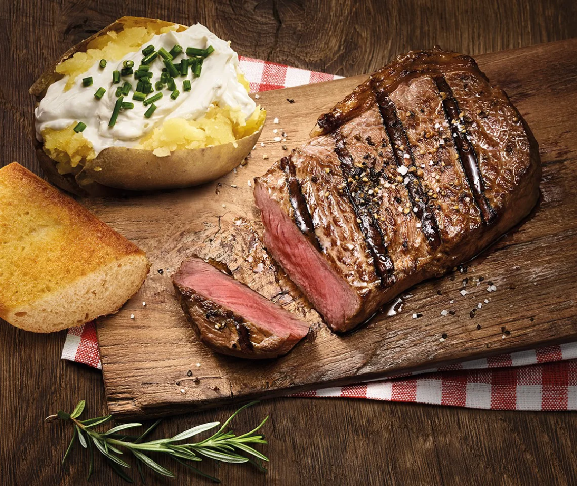Steak Block House recién hecho a la parrilla
